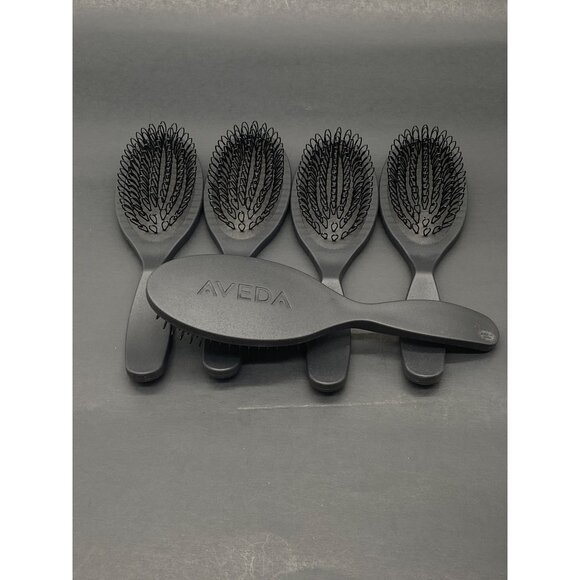 5 Aveda Pramasana Exfoliating Scalp Brush - Picture 1 of 3